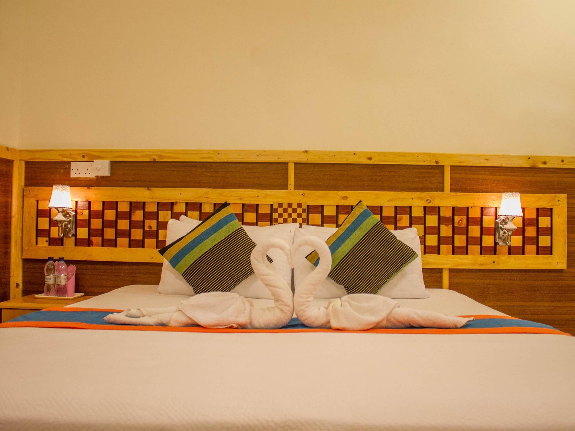 Shadow Palm Hotel Maafushi Exterior foto